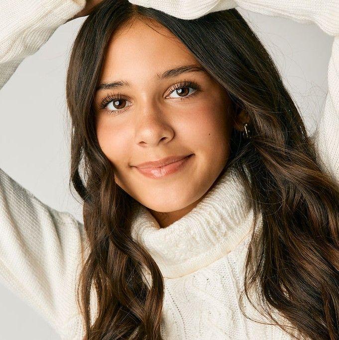 Mae L